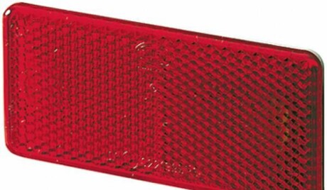 Світловідбивач прямокутний (червоний, самоклеюче, 44мм x 7/94мм x 7мм) JOHN DEERE 8260 R, 8270 R, 8285 R, 8295 R, 8310 R, 8320 R, 8335 R, 8345 R, 8360 R, 8370 R - ((2304486, 42304486, 0008261840, 3738201864, A0008261840)) HELLA 8RA 003 326-031