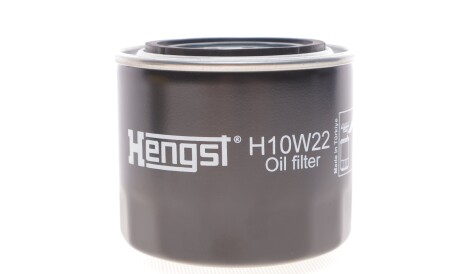 Фільтр масляний Volvo S40/S70/V90 2.0-2.5 95-00 - (1498024, 12661862, 1266286) HENGST FILTER H10W22 (фото 1)