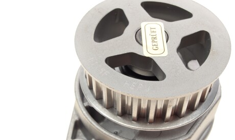 Фото 2 - Водяной насос HEPU P558