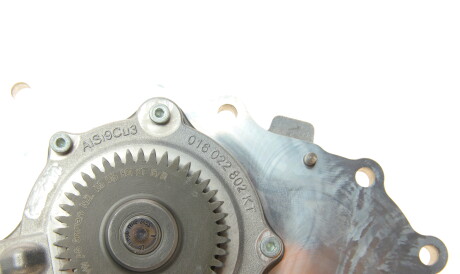 Фото 2 - Водяной насос HEPU P696