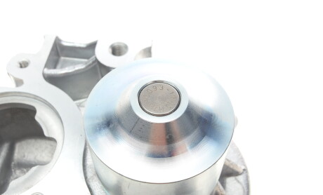 Фото 6 - Водяной насос HEPU P7572