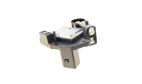 Фото 3 - Реле регулятора генератора HITACHI 130423