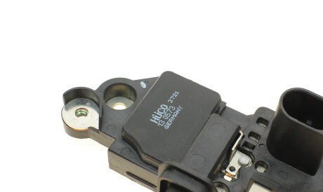 Фото 3 - Реле регулятор генератора HITACHI 130573