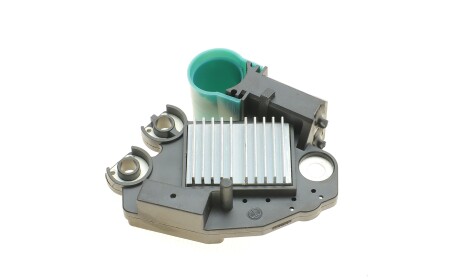 Фото 4 - Реле регулятора генератора HITACHI 130722