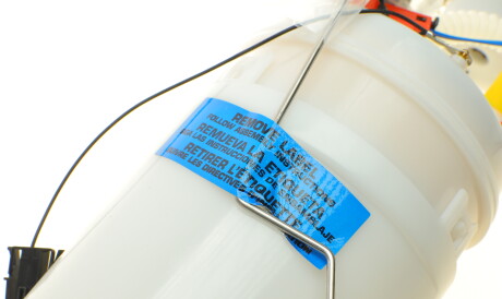 Фото 3 - Топливный фильтр HITACHI 133268