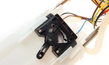 Фото 3 - Топливный насос HITACHI 133292