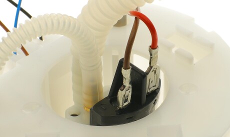 Фото 2 - Топливный насос HITACHI 133377