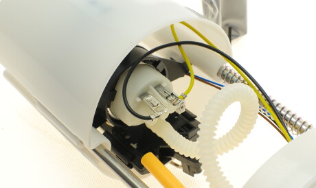 Фото 2 - Паливний насос HITACHI 133452