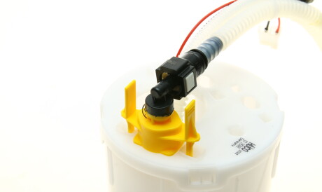 Фото 2 - Топливный насос HITACHI 133508