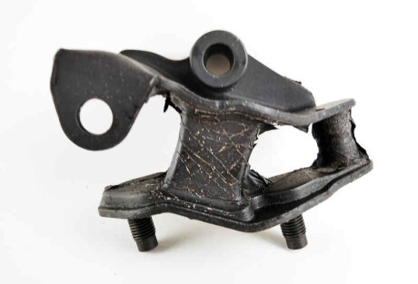 Фото 2 - Подушка двигуна HONDA 50860SDAA02