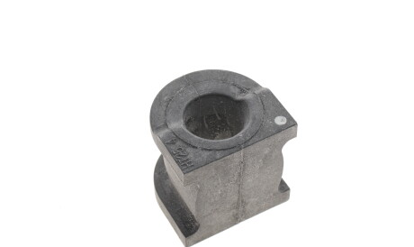 Фото 2 - Втулка стабилизатора HONDA 52306SZAA01