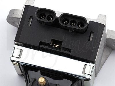 Фото 5 - Автозапчасть Huco 138077