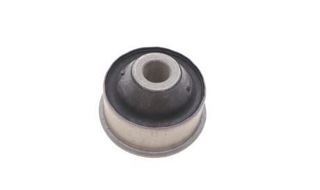 Фото 3 - Сайлентблок важеля HUTCHINSON 531533