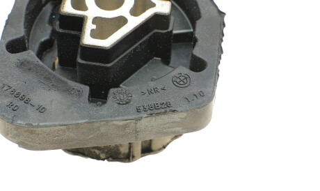 Фото 2 - Подушка крепления КПП HUTCHINSON 538B28