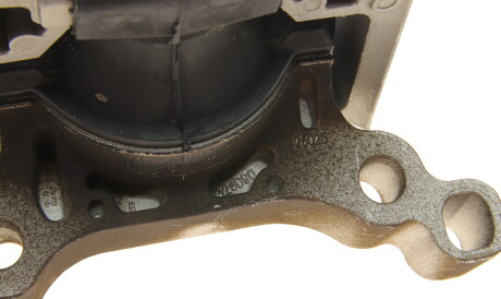 Фото 3 - Подушка двигуна HUTCHINSON 586666