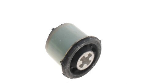 Фото 2 - Сайлентблок підрамника HUTCHINSON 590182