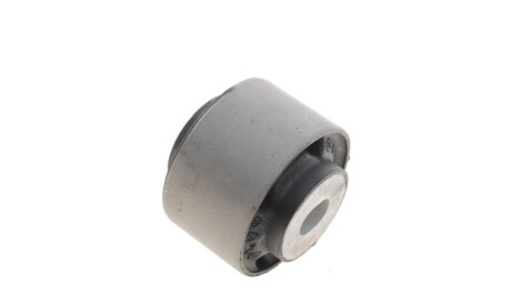 Фото 2 - Сайлентблок рычага HUTCHINSON 590197