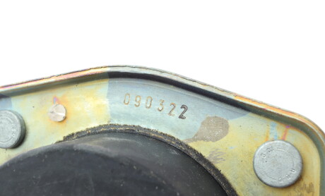 Фото 5 - Опора стійки амортизатора HUTCHINSON KS 183 (KS183)