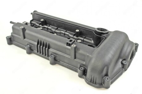 Кришка клапанна - Hyundai/Kia 224102B000