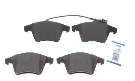 Колодки тормозные (передние) VW T5/Multivan V 03-15/Touareg 03-10 (+датчик) - ICER LM1778-071