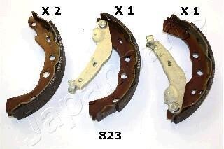 Комлект тормозных накладок - (5320080EC0, 5320080ED0, 5320080EC0000) JAPANPARTS GF823AF
