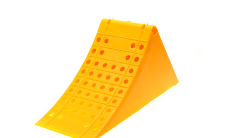 Упор под колесо 30 т 470x200x230 мм - JBM 53561