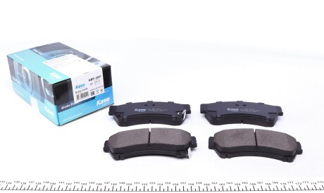 Комплект гальмівних колодок PARTS - (gsyd3328za, umy43323z, 1356600) KAVO KBP-4557