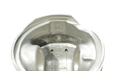 Фото 3 - Поршень Knecht / Mahle 029 82 12 (0298212)