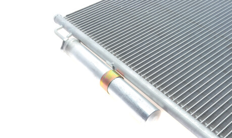 Фото 3 - Радіатор кондиціонера Knecht / Mahle AC 37 000S (AC37000S)