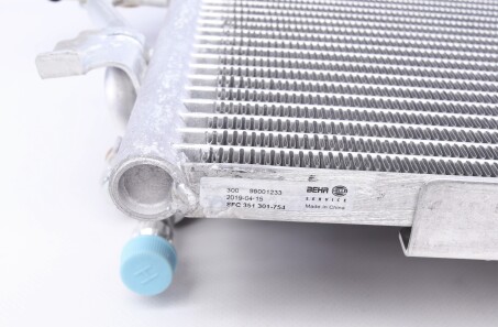 Фото 3 - Радиатор кондиционера Knecht / Mahle AC 376 000S (AC376000S)