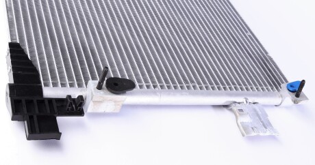 Фото 3 - Радіатор кондиціонера Knecht / Mahle AC 557 000S (AC557000S)
