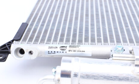 Фото 6 - Радіатор кондиціонера Knecht / Mahle AC 720 000S (AC720000S)