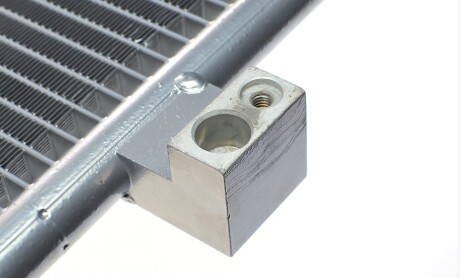 Фото 4 - Радіатор кондиціонера Knecht / Mahle AC 938 000S (AC938000S)