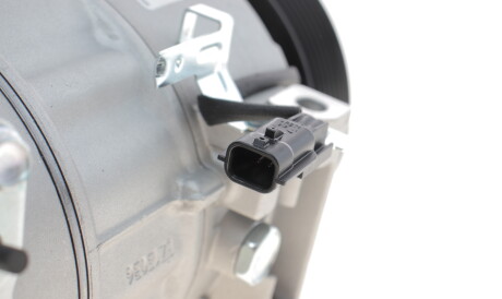 Фото 2 - Компрессор кондиционера Knecht / Mahle ACP72000S