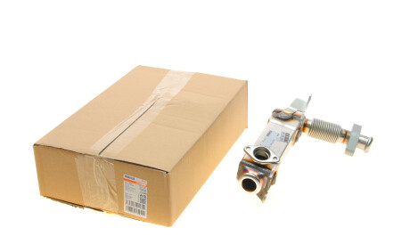 Радиатор рециркуляции ОГ BMW 3 (E46/E90/E91)/5 (E60/E61)/X5 (E70) 04-10 (M47/M57/N57) - Knecht / Mahle CE 17 000P