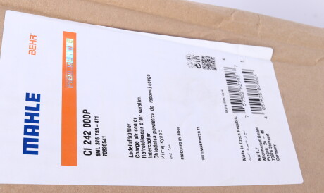 Фото 2 - Интеркулер Knecht / Mahle CI 242 000P (CI242000P)