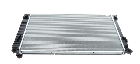 Фото 3 - Радиатор охлаждения двигателя Knecht / Mahle CR 789 000S (CR789000S)