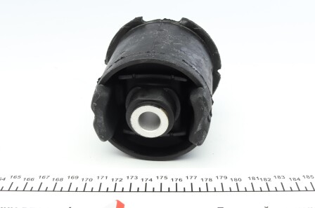 Фото 3 - Сайлентблок подрамника LEMFORDER 10640 01 (1064001)