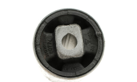 Фото 3 - Сайлентблок важеля LEMFORDER 13282 02 (1328202)