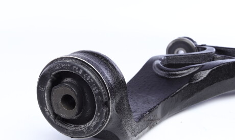 Фото 2 - Ричаг LEMFORDER 29742 02 (2974202)