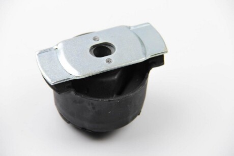 Фото 2 - Сайлентблок подрамника LEMFORDER 30726 01 (3072601)