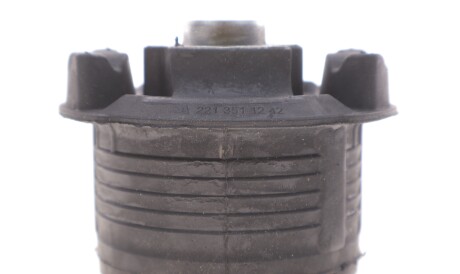 Фото 3 - Сайлентблок підрамника LEMFORDER 33265 01 (3326501)