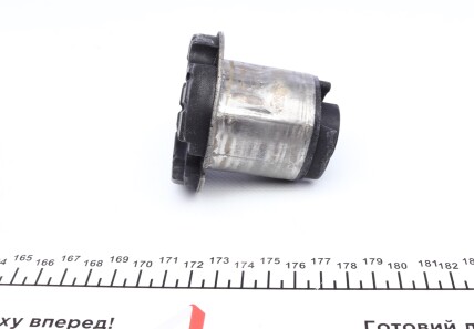 Фото 3 - Сайлентблок подрамника LEMFORDER 33319 01 (3331901)