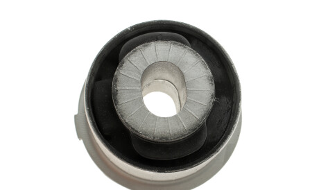 Фото 3 - Сайлентблок підрамника LEMFORDER 35316 01 (3531601)