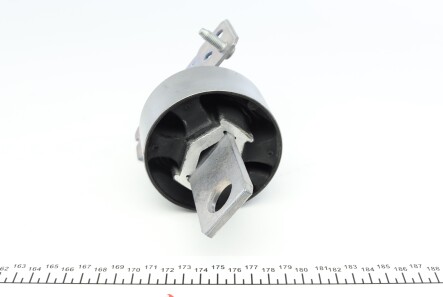 Фото 2 - Сайлентблок важеля LEMFORDER 35544 01 (3554401)