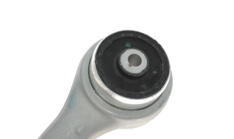 Фото 3 - Ричаг LEMFORDER 3693901