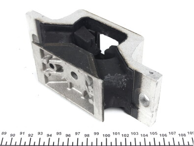 Фото 3 - Подушка крепления КПП LEMFORDER 3797301