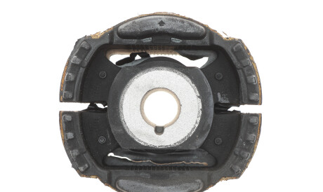 Фото 3 - Сайлентблок подрамника LEMFORDER 39793 01 (3979301)