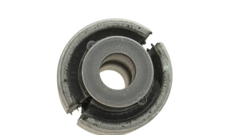 Фото 2 - Сайлентблок важеля LEMFORDER 42800 01