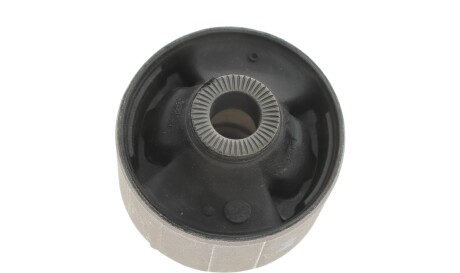 Фото 2 - Сайлентблок важеля LEMFORDER 42998 01 (4299801)